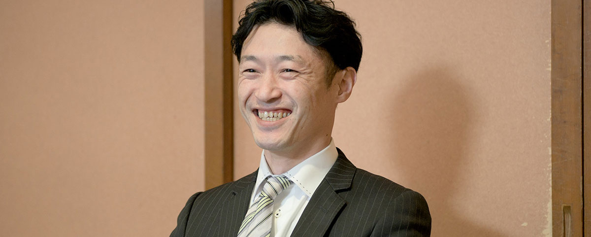 採用担当者
